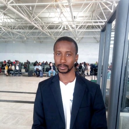 Entre Nous : Boni ou la vertu du dialogue